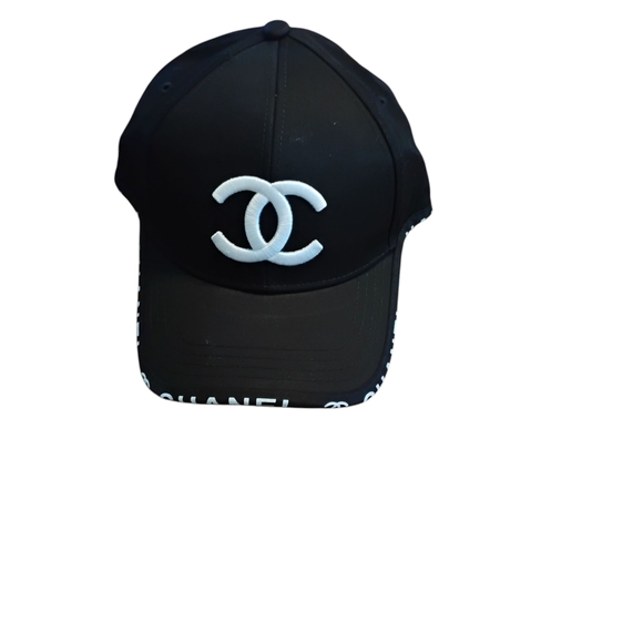 Chanel Black and White Cap - Picture 1 of 6